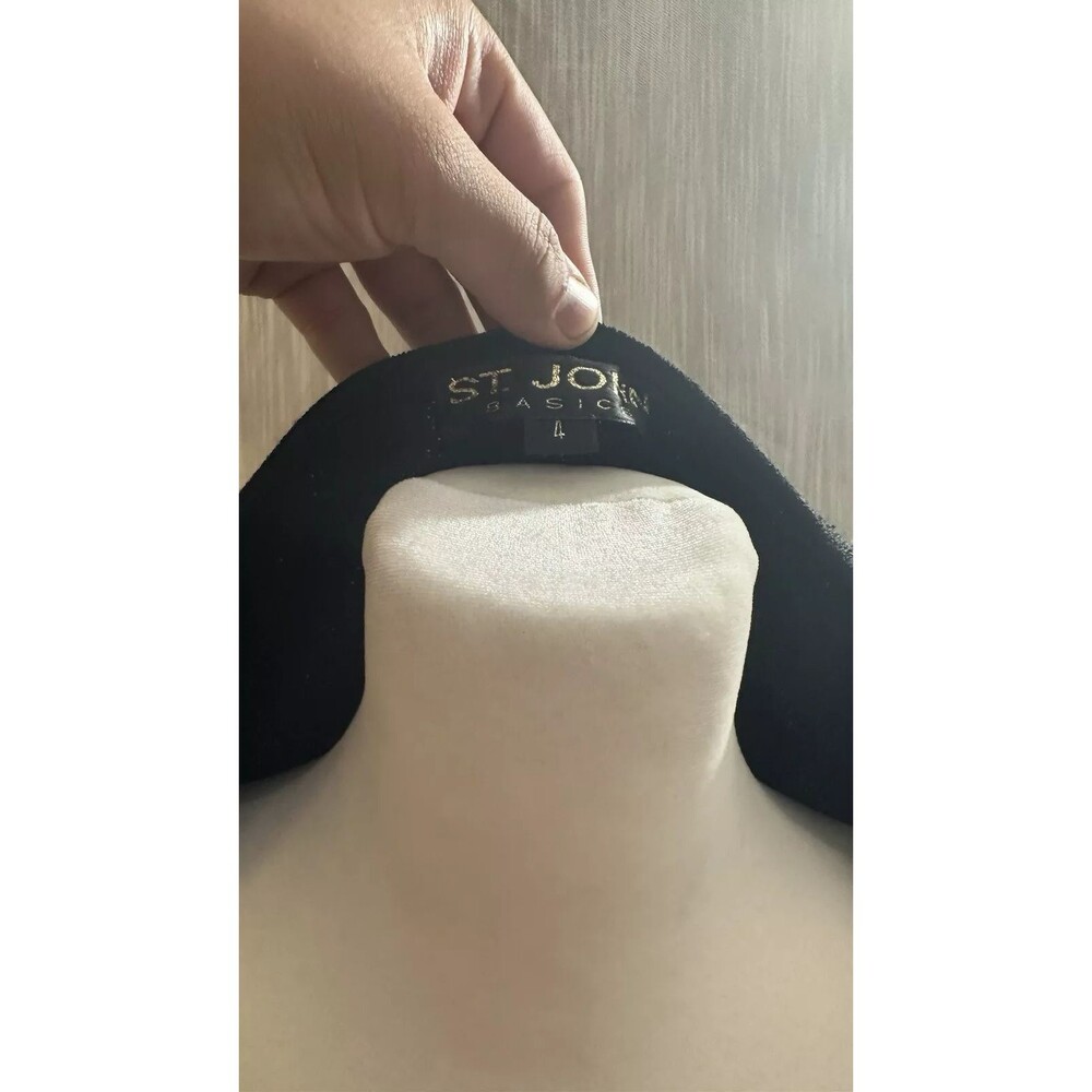 St. John Basic Pullover Santana Knit Size 4 - image 5